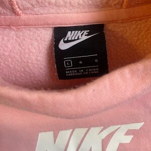 Nike girls hoodie. Size large. Pink.